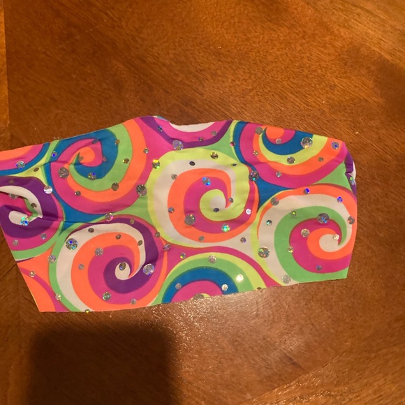 Dance costume - Picture 4 of 4